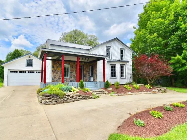 20 Warren Rd, Sugar Grove, PA 16350