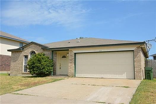2nd image of 627 Nightshade Dr