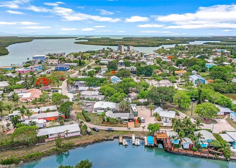 203 Goodland Dr E, Goodland, FL 34140 MLS 222039612 Zillow