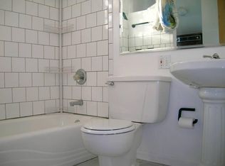 2432 W Moffat St #1, Chicago, IL 60647