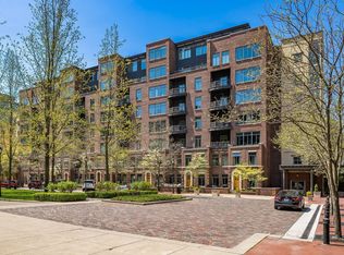 251 Daniel Burnham Sq APT 604, Columbus, OH 43215