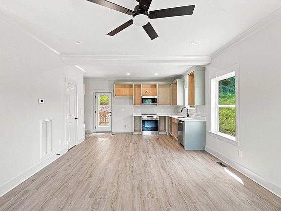 3rd image of 6624 Sandswitch Rd