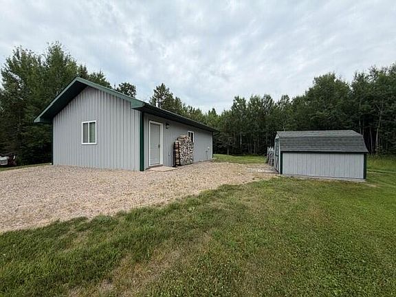 4th image of 8001 W Kallio Rd