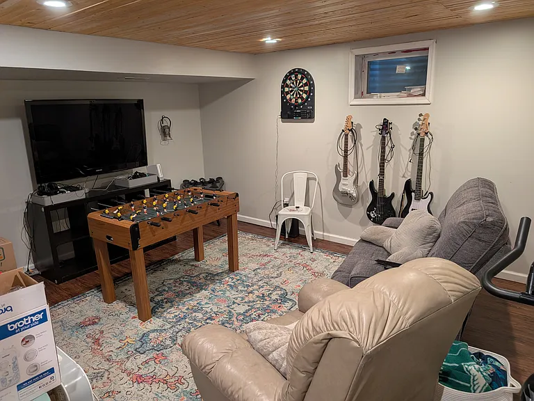 5904 Locust Ln — Photo 21