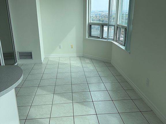 4th image of 68 Corporate Dr #2233