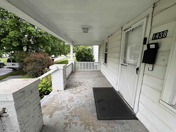 3rd image of 1438 Miner St