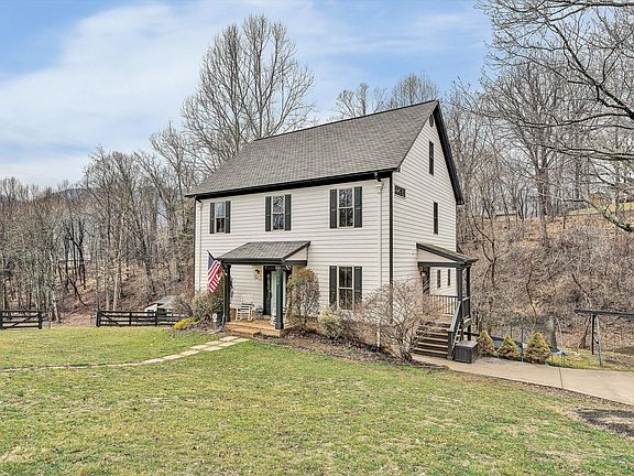 2nd image of 7908 Forest Creek Dr