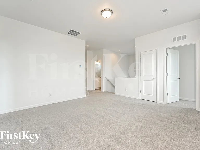 14693 Normande Dr — Photo 6