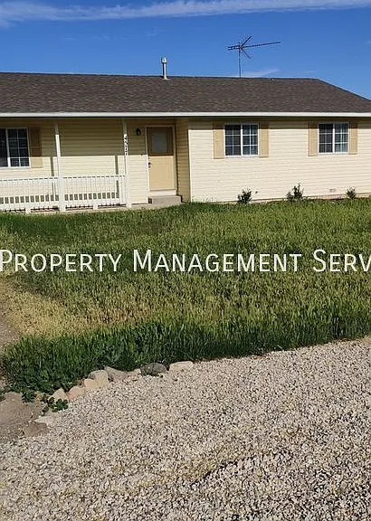 4577 N Old Scout Trl — Photo 1