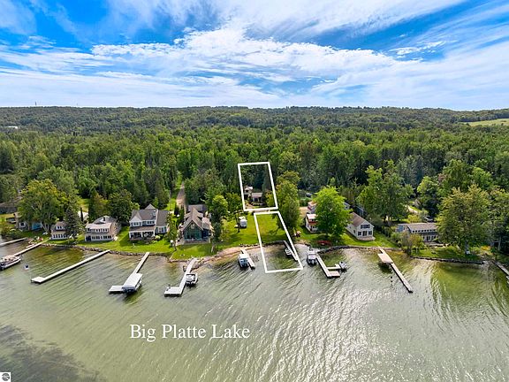 3rd image of 8485 Bay Point Rd