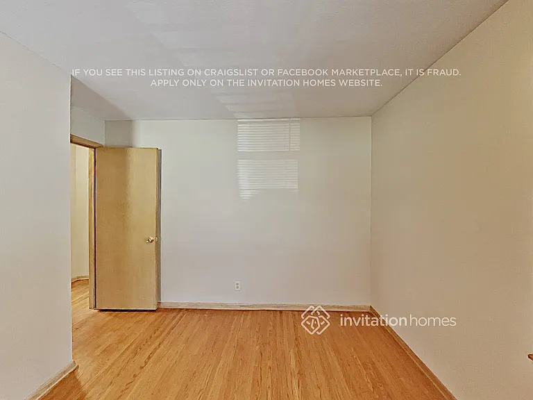8221 Bloomington Ave S — Photo 12