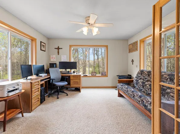 10308 S Oaks Rd, Brainerd, MN 56401