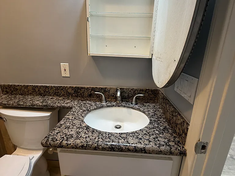 18601 Vincennes St #5 — Photo 14