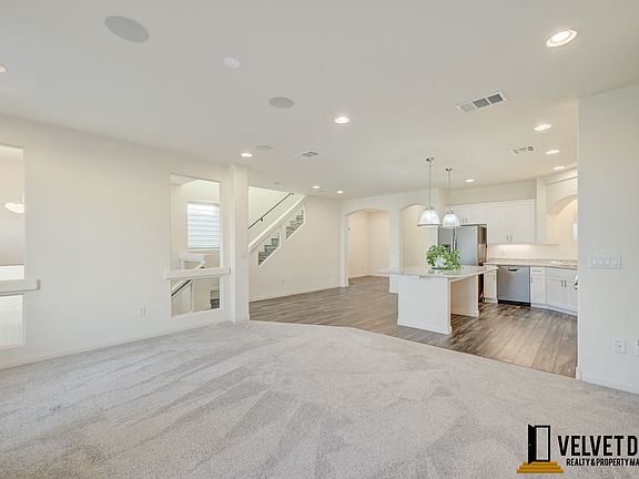 4th image of 9829 Grey Sands St