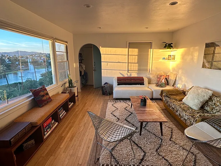 725 Echo Park Ter — Photo 21