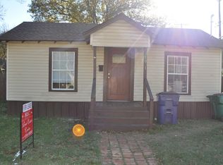 1011 Sycamore St, Waxahachie, TX 75165
