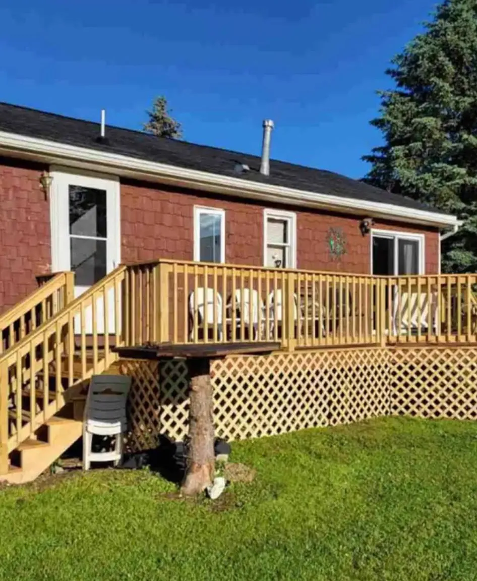 932 Anne St — Photo 3