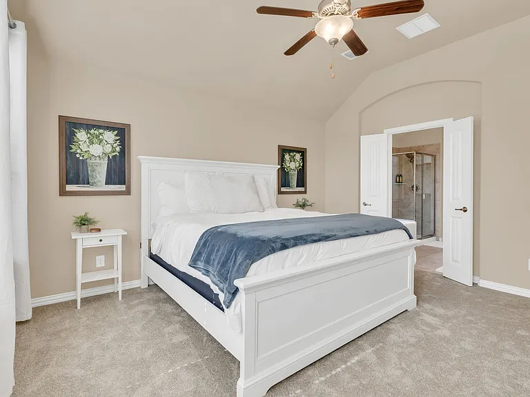 905 Avian Dr — Photo 14