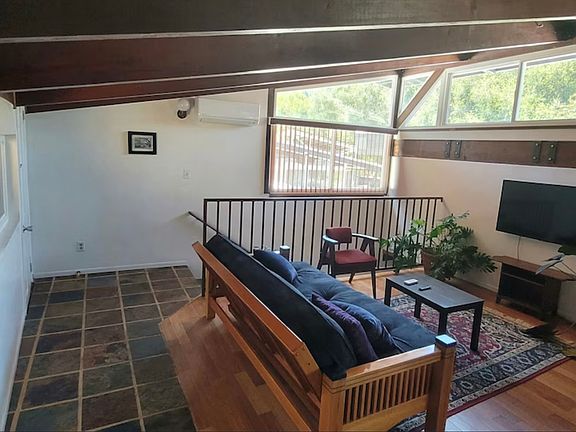 5th image of 1105 Bonilla Dr #3