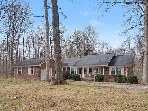 2nd image of 3718 Oak Grove Rd