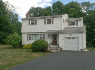 2 Rollins Rd, South Easton, MA 02375
