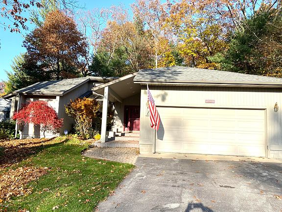 2nd image of 2260 N Hilltop Dr