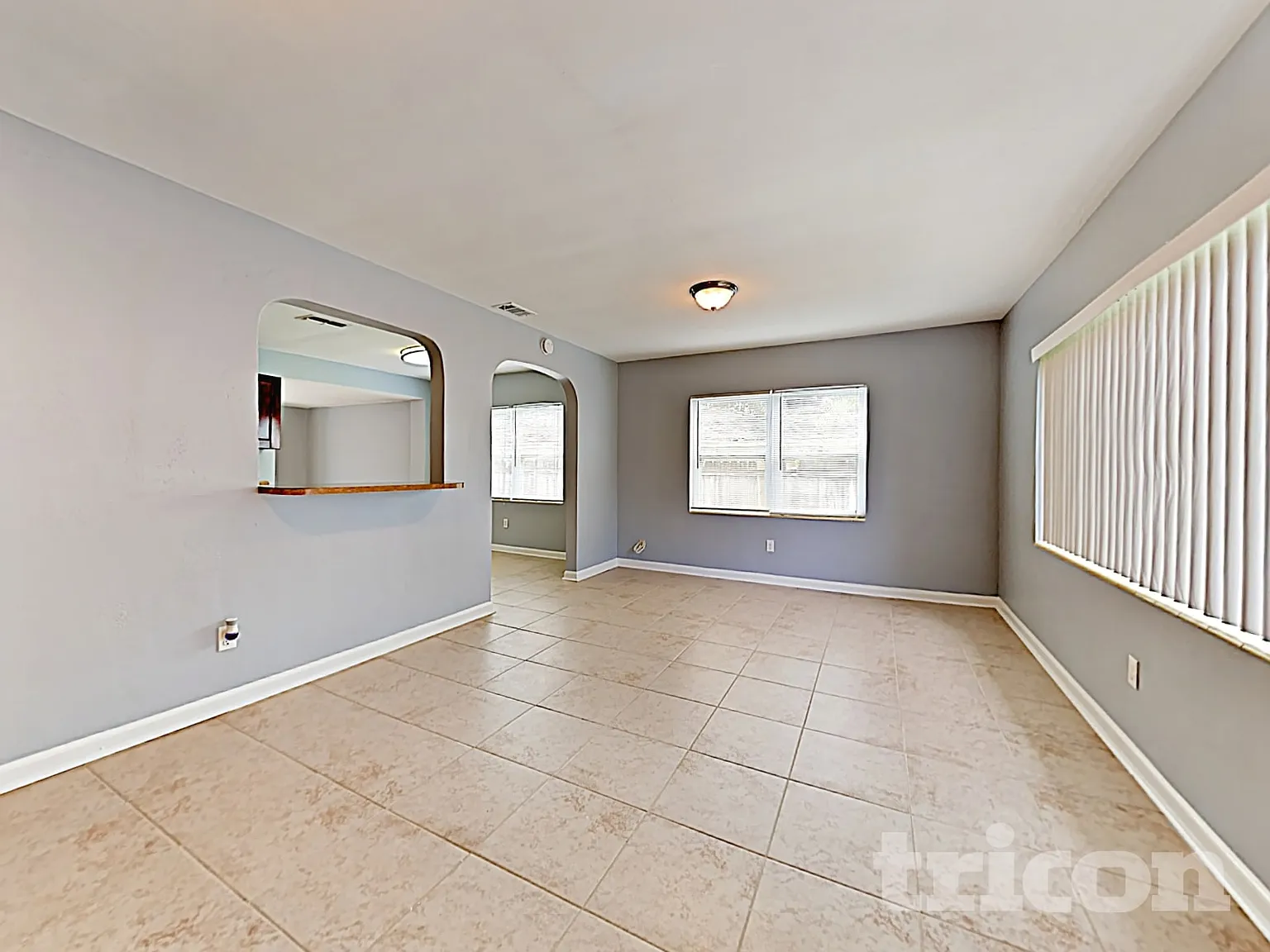 4153 2nd Avenue N St Petersburg FL — Photo 3
