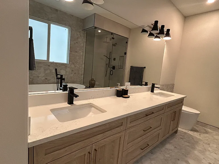 615 E 36th St SW #615 — Photo 11