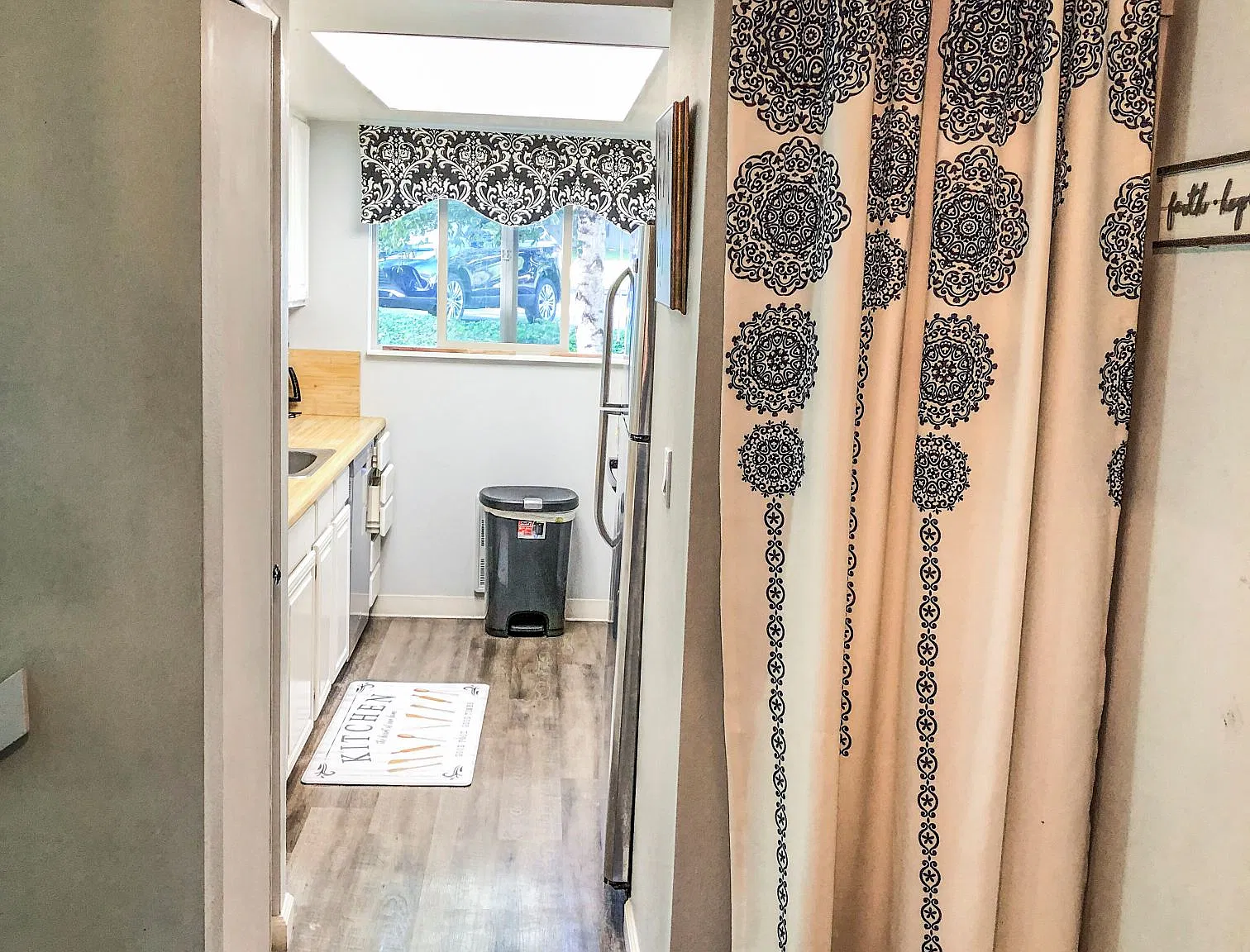 2 bed, 1072 sqft, $2,850 — Photo 4