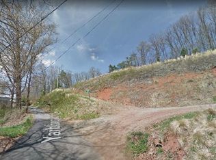 42 Tessa Ln, Waynesville, NC 28786