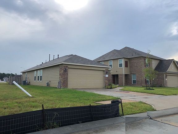2nd image of 21122 Fox Hillside Way
