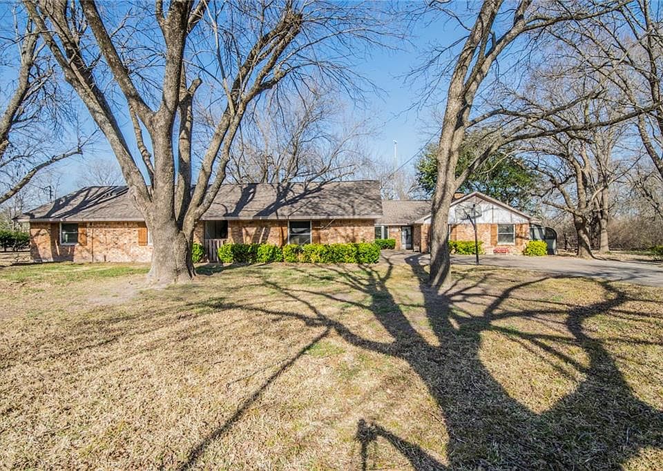 1st image of 101 Shoreway Cir