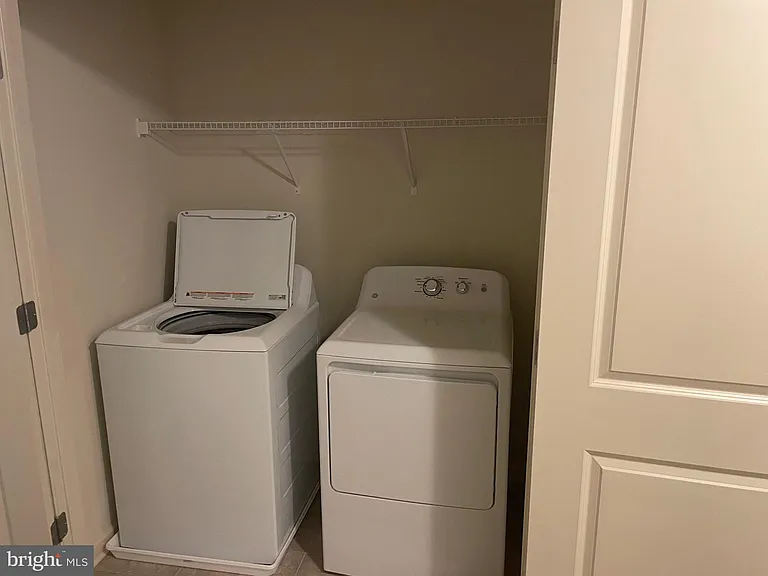 1434 Carrick Ct — Photo 15