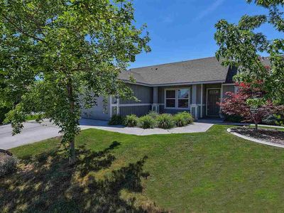 5714 Coppercap Mountain Ln, Pasco, WA, 99301