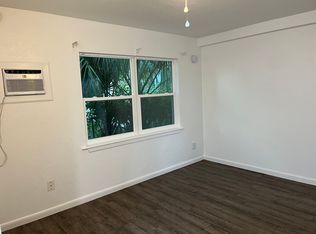 1401 E Alfred St #16, Tavares, FL 32778