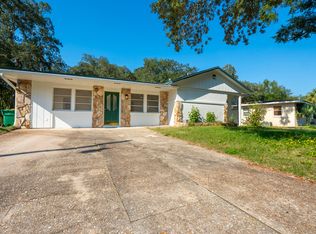 209 Hawthorne Cir, Fort Walton Beach, FL 32547