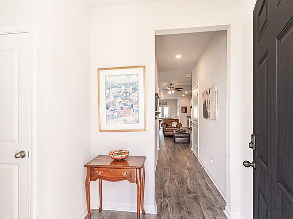 5th image of 6103 Beadlow St