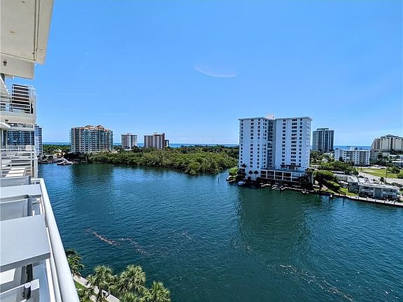 3rd image of 888 Intracoastal Dr APT 10A