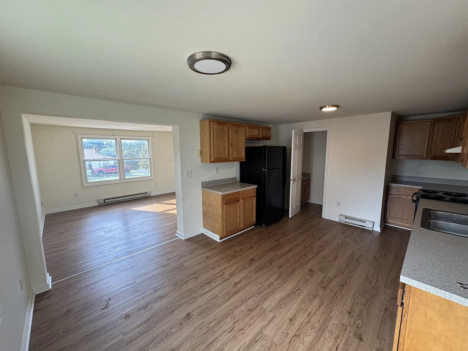 136 Third St - . — Photo 2