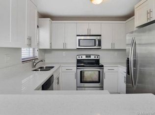 2281 NW 171st Ter, Pembroke Pines, FL 33028