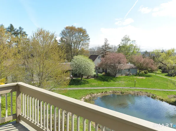 254 Heritage Village #D, Southbury, CT 06488