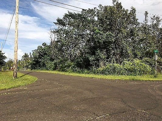 1st image of Anae St Lot 762