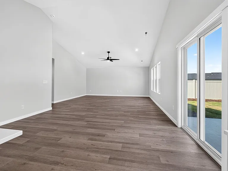 8322 E Cool River Loop — Photo 3