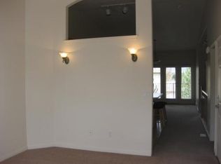 9476 S Hidden Point Dr, Sandy, UT 84070