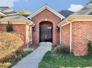 2650 Fox Ridge Rd, Asheboro, NC 27205