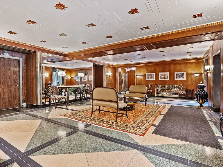 The Royal York Apartments — Photo 5
