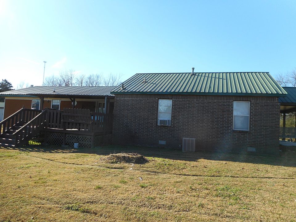 1st image of 20 Tower Ln