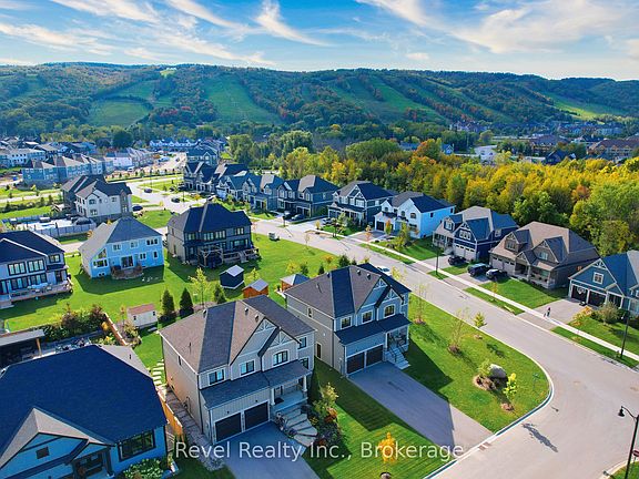 2nd image of 101 Reed Way