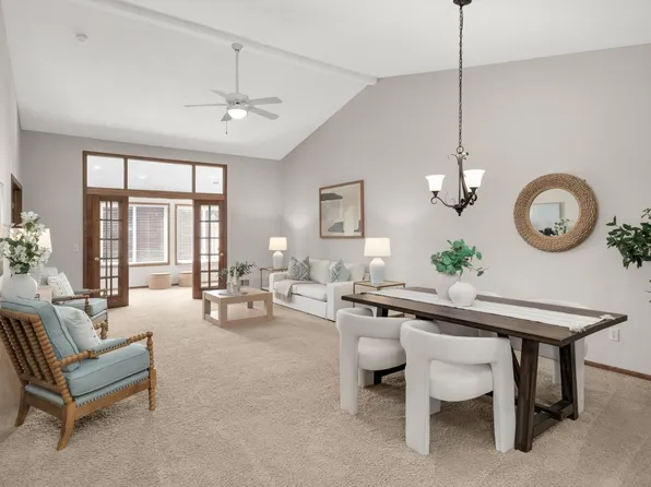 14526 Eureka Ct, Apple Valley, MN 55124