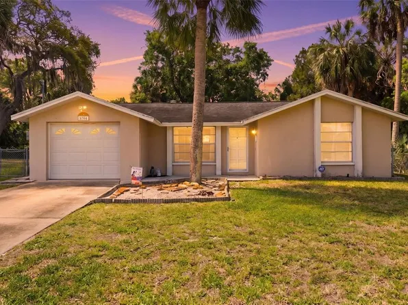 8704 Longboat Ln, Hudson, FL 34667